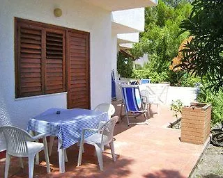 Residence Baia Fenicia Città di Lipari 0*,